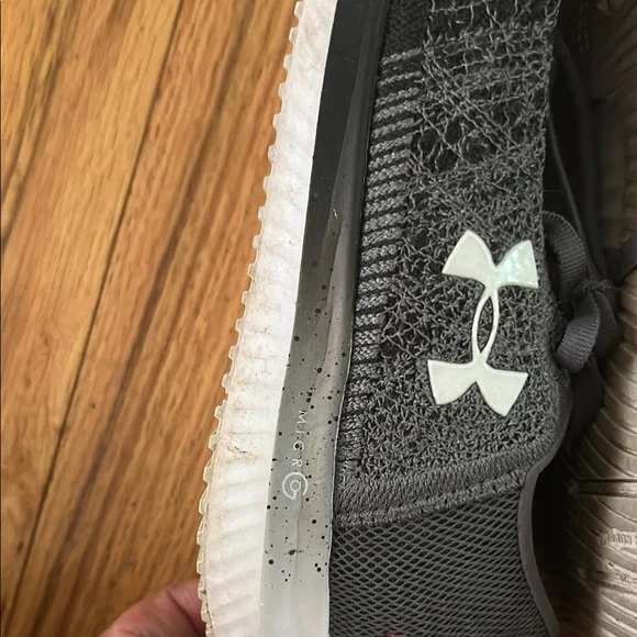 Under Armour Women's Black and Gray Athletic Shoes - Picture 7 of 16
